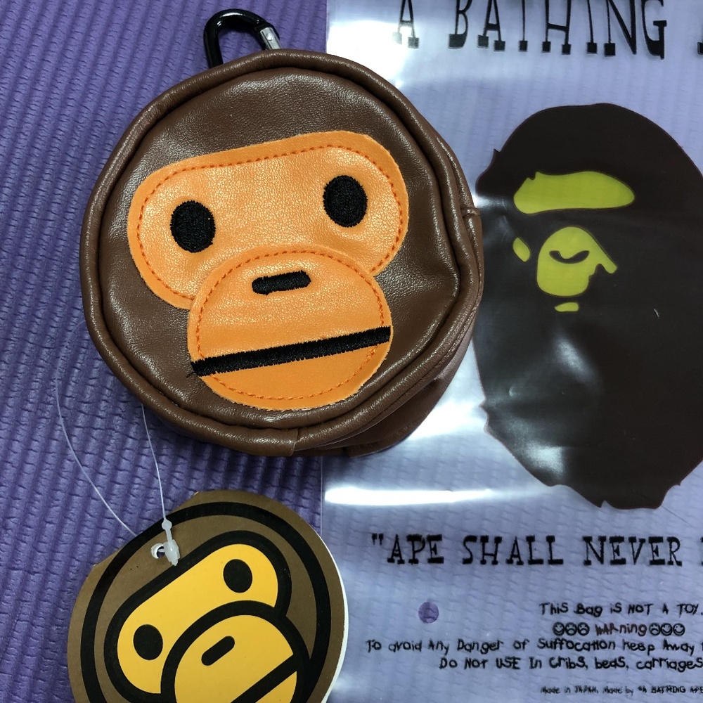 A bathing ape bape baby Milo Vintage Leather coin pouch